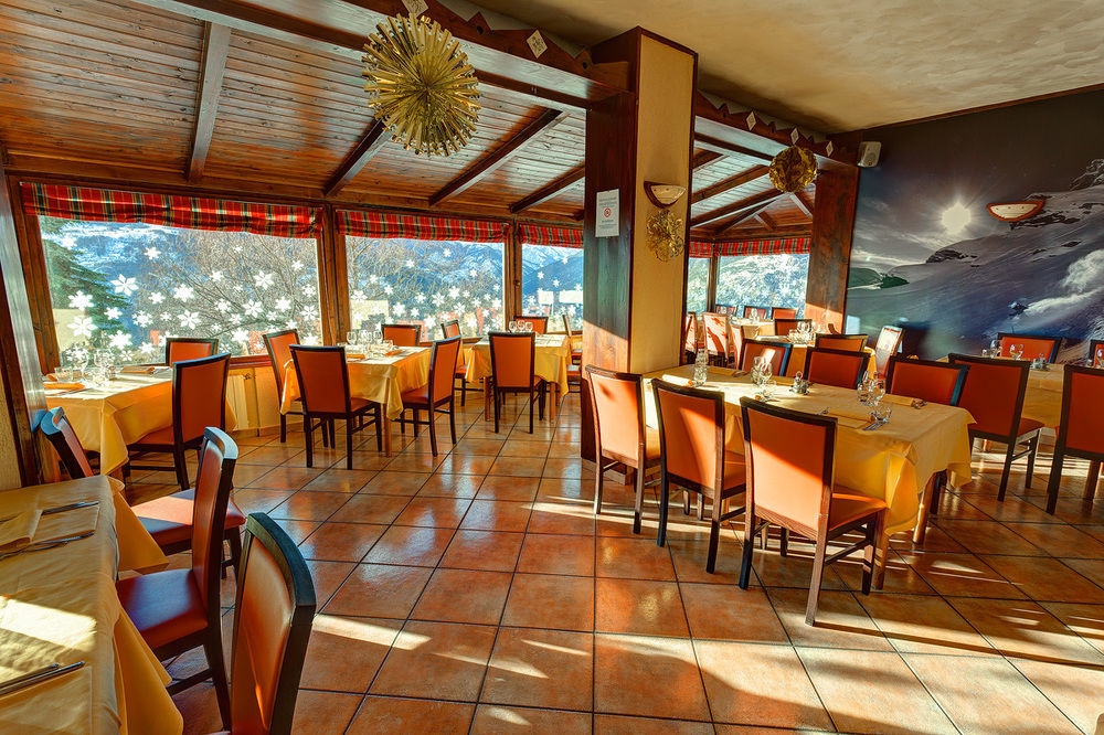 Hotel Miravalle Oulx Екстериор снимка